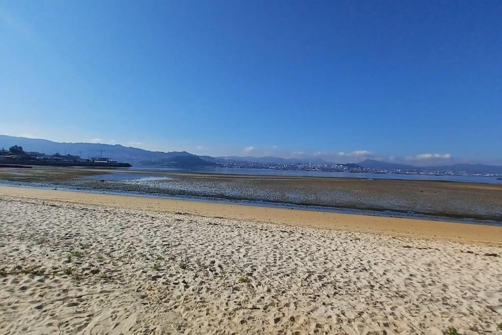 Апартаменты Piso A Pie De Playa Con Terraza Exclusiva Моания Экстерьер фото