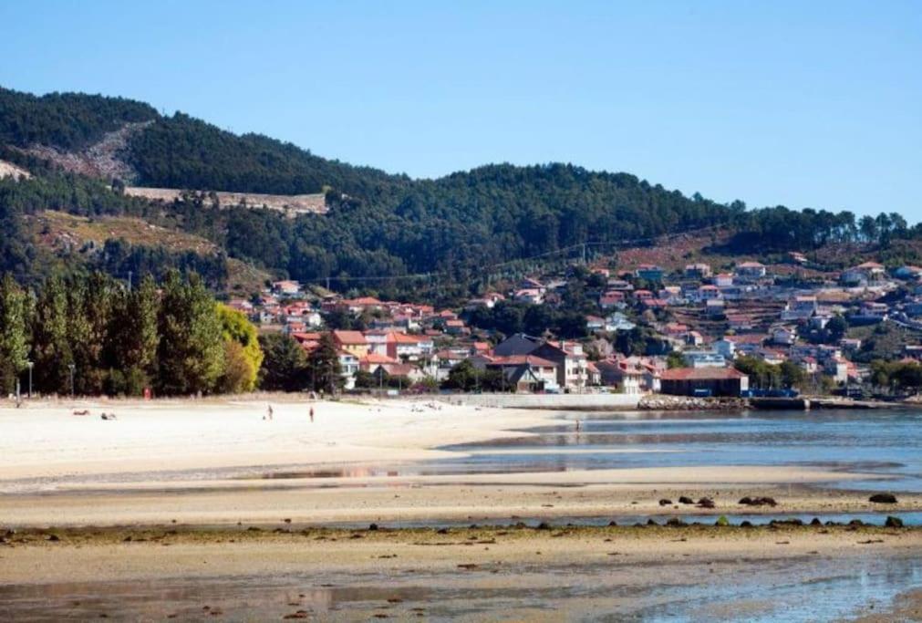 Апартаменты Piso A Pie De Playa Con Terraza Exclusiva Моания Экстерьер фото